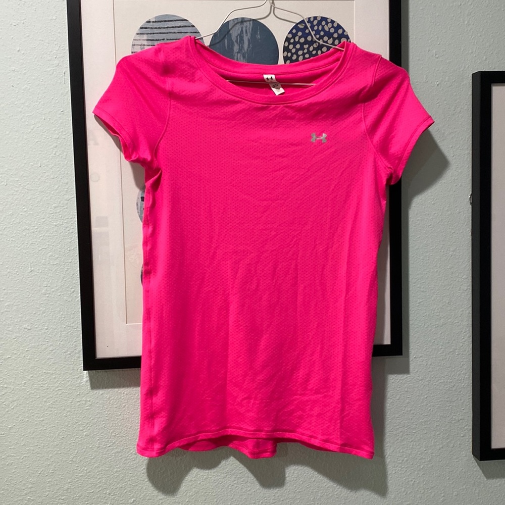 Under Armour Heat Gear short sleeve shirt